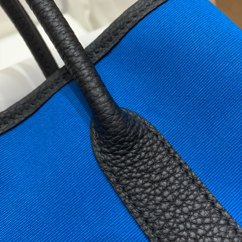 에르메스 가든파티30 블루 캔버스 블랙 네곤다